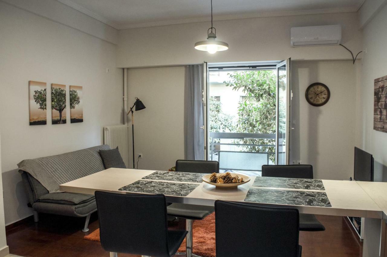 Modern Apartment, Excellent And Vibrant Location!! Афины Экстерьер фото